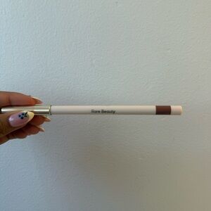 Rare beauty lip liner